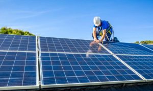 Installation et mise en production des panneaux solaires photovoltaïques à Saint-Florentin